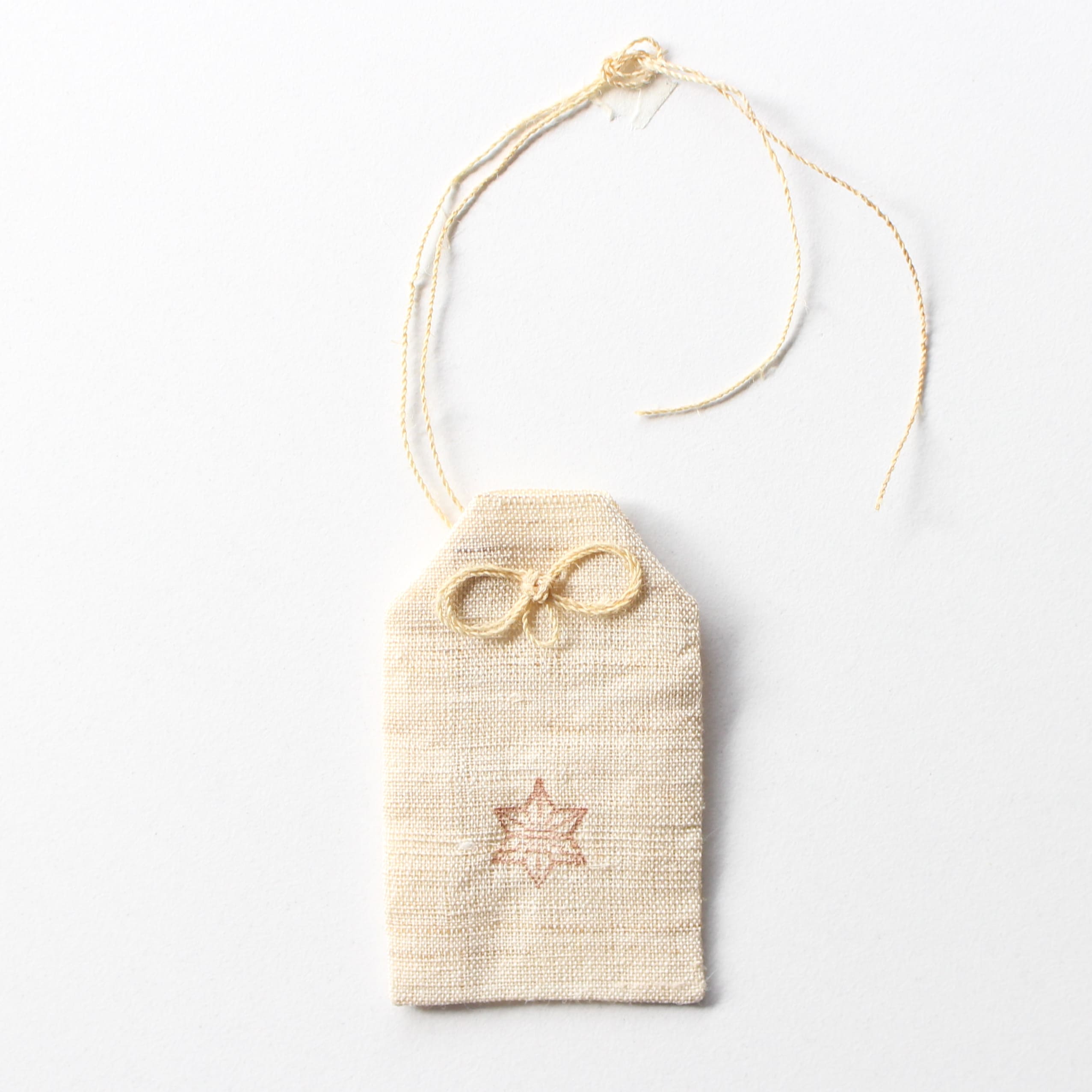 ASTRO チャ ウヌ ヨントン お守り 부적 ASTRO チャ ウヌ ヨントン お守り 부적